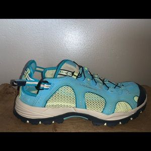 ADIDAS MENS SIZE 9 5 Training Hiking Outdoor Shoes EVN 791001 ADIDAS MENS SIZE 9 5 Training Hiking Outdoor Shoes EVN 791001